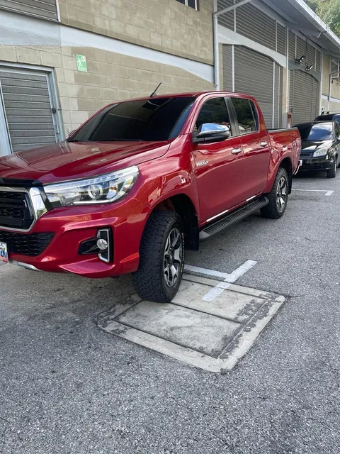 Toyota Hilux Platinun