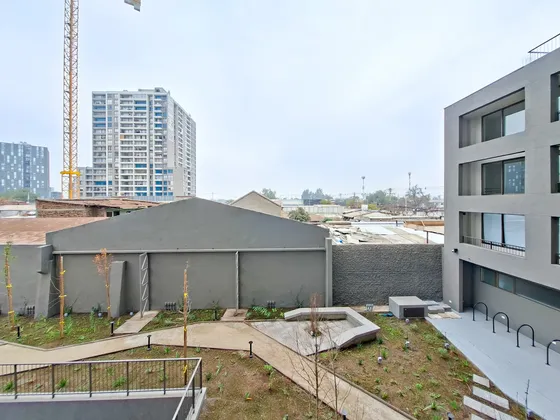 Edificio Av. Buzeta Vista Surponiente Piso 6