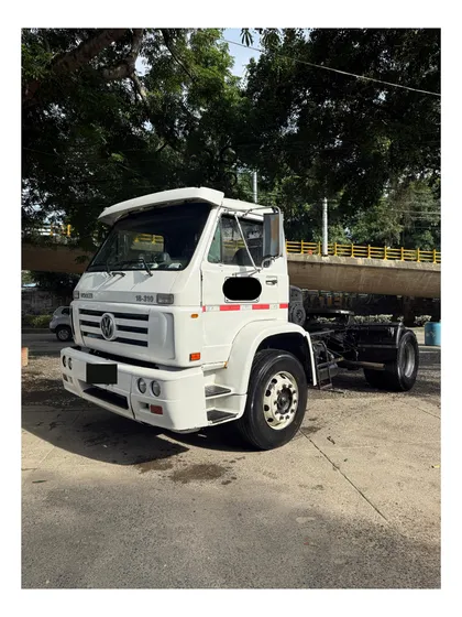 Volkswagen 18310 Titan