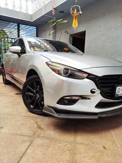 Mazda Mazda 3 2.5 S Grand Touring Hchback At