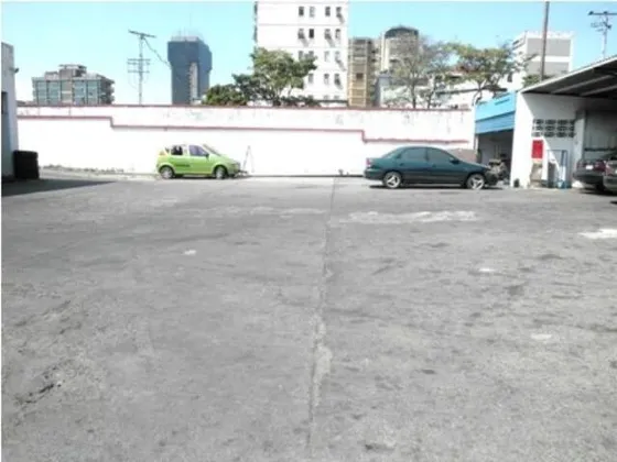 169300 Am* Venta De Terreno En Av Bolivar De Valencia