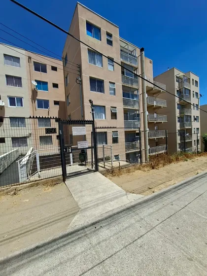 Bello Departamento En Buen Sector Residencial En Reñaca Alto