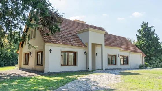 Venta De Casa 6 Ambientes En San Diego Club De Campo