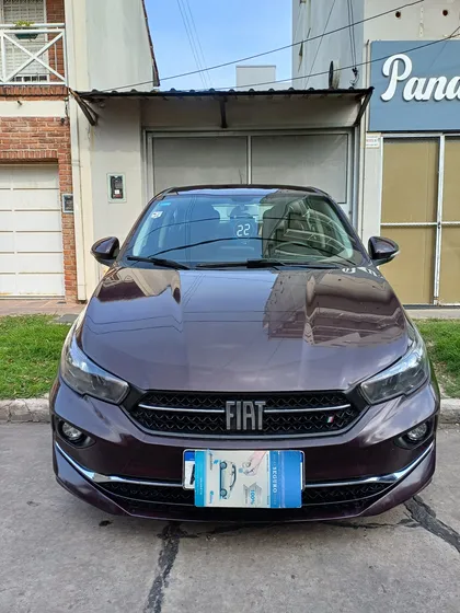 Fiat Cronos 1.8 16v Precision