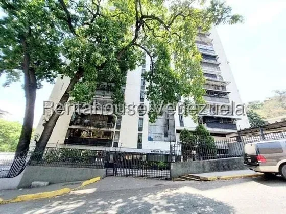 Yb Se Vende Apartamento En El Paraiso #25-9133