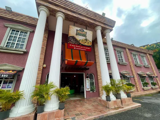 Venta Fondo De Comercio De Amplio Y Emblematico Restaurante En Los Altos Mirandinos Carrizal Rz