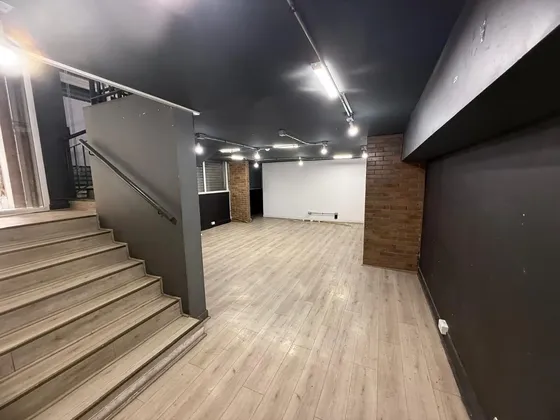 Arriendo Local, Precio Rebajado 120 M2 , Carmen-santa Victor