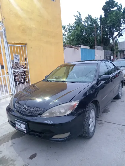 Toyota Camry 3.5 Xle V6 Mt