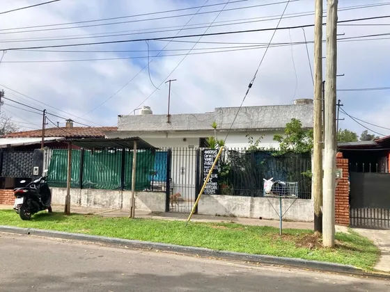 Venta De Casa En Malvinas Argentinas