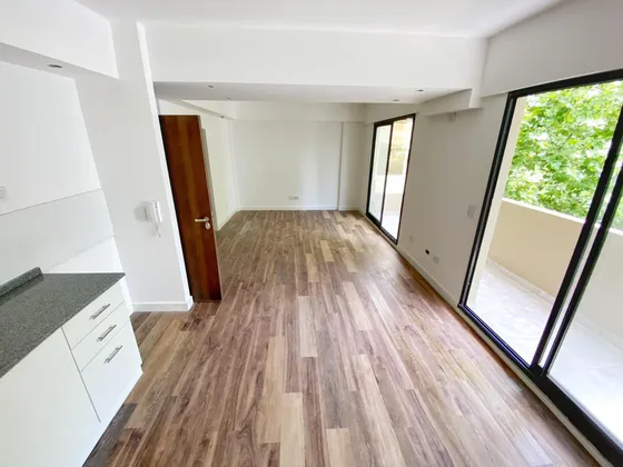 Venta Departamento Monoambiente 65 M2 Con Terraza Y Cochera  Flores