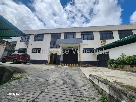 En Venta Edificio Industrial En Caracas #25-24608 Hh