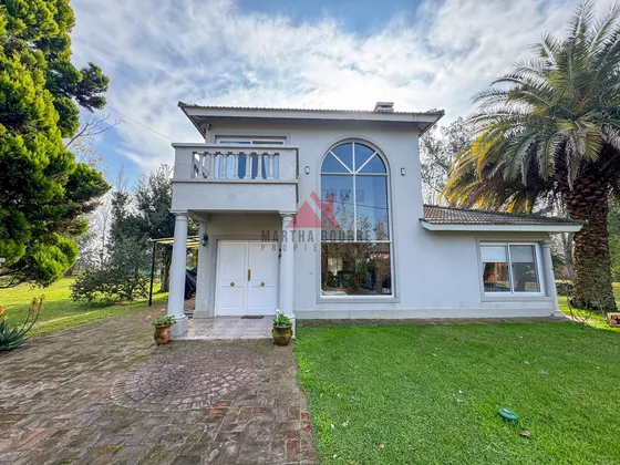 Casa  En Alquiler En Larena Country Club, Pilar, G.b.a. Zona Norte