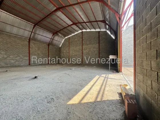Galpón En Venta Zona Industrial 2 Barquisimeto Asesora Inmobiliaria Mehilyn Perez