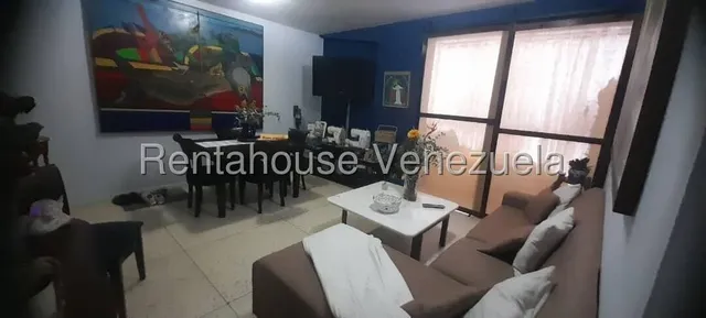 Oportunidad Cómodo Apartamento En Venta En Los Rosales - Mls #25-23240 - Jca