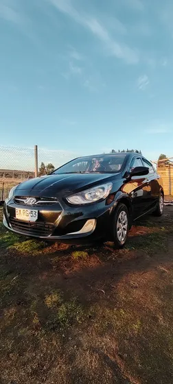 Hyundai Accent Rb 1.6 Gl (c)
