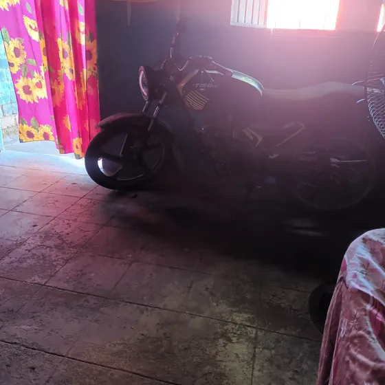 Motor Sedita ,llantas 95 % De Vida