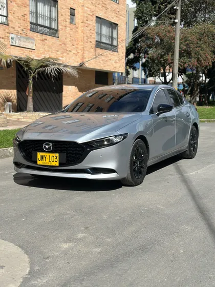 Mazda 3 2.0 Touring