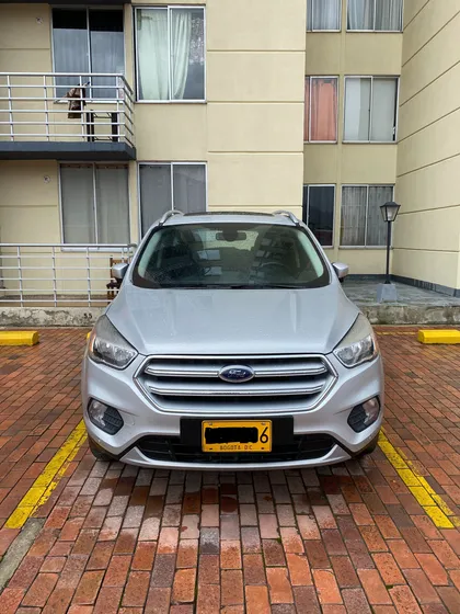 Ford Escape 2.0 Titanium 245 Hp