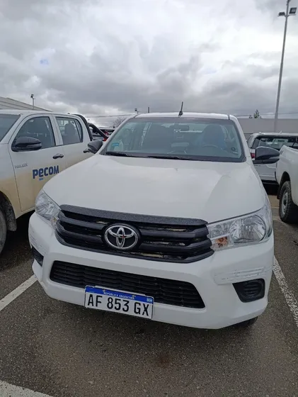 Toyota Hilux Pick-up 2.4 Cd Dx 150cv 4x4