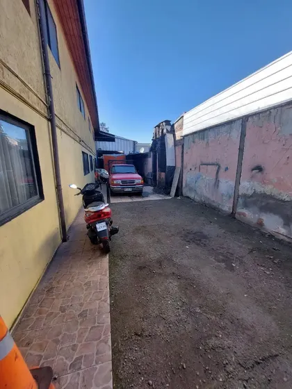 Casa / Galpón Carrascal