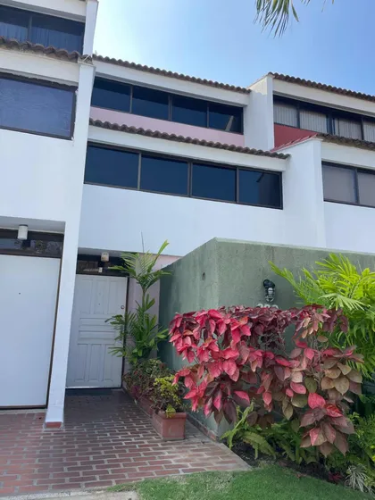 Cayo De Agua Venta Lechería 171 M2