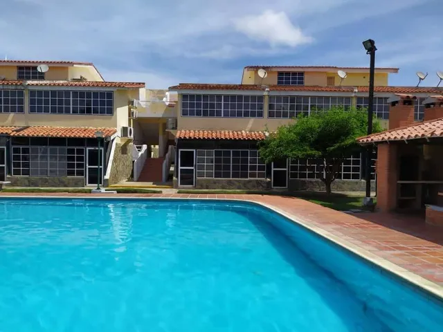 Century21 Monaco Tucacas Vende Apartamento En Chichiriviche