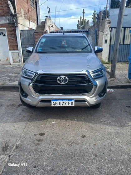 Toyota Hilux Srv 4x4 2.8 Mt