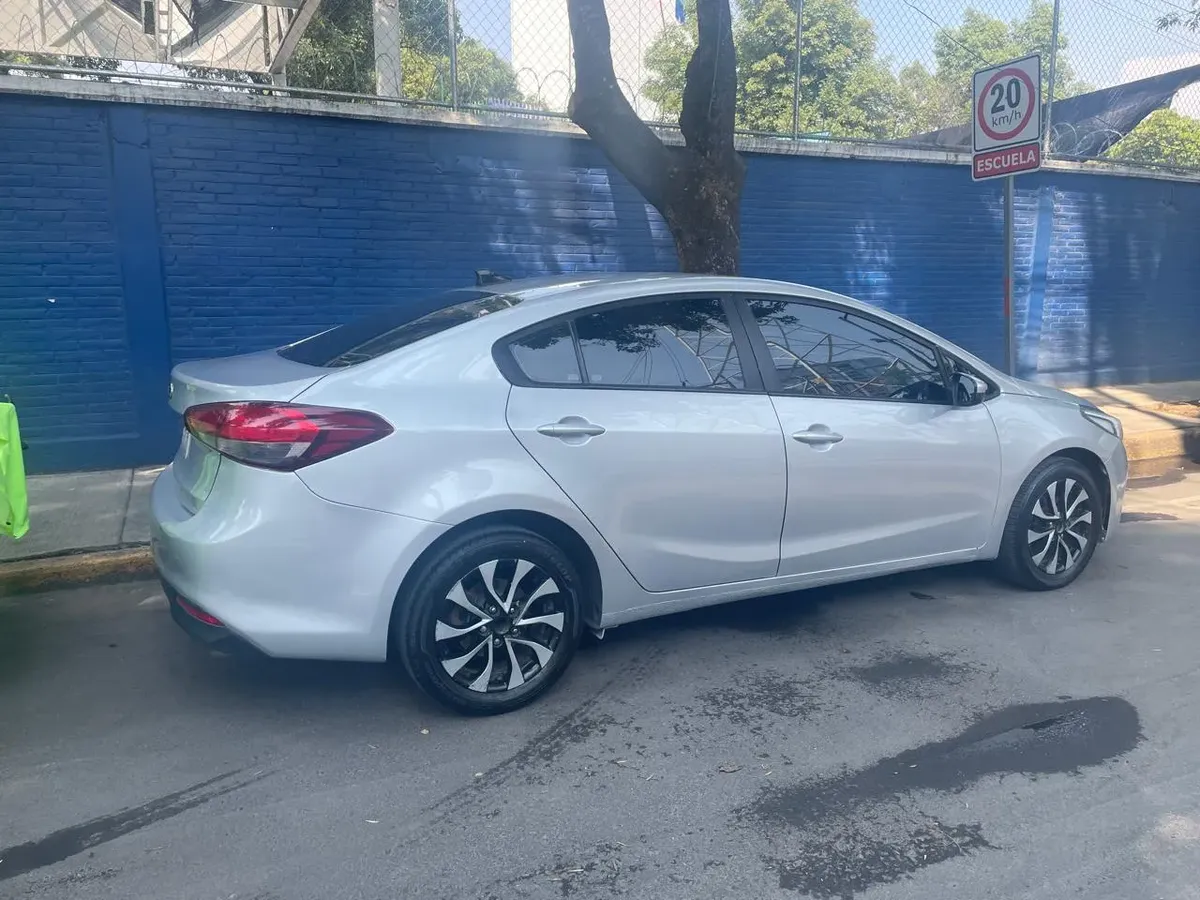 Kia Forte 2018 2.0 L Mt