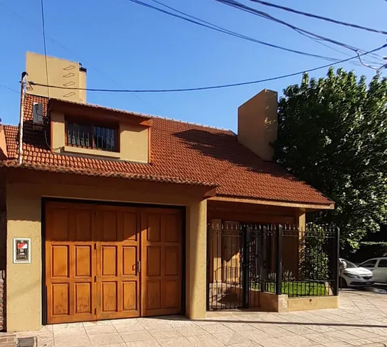 Casa - Victoria
