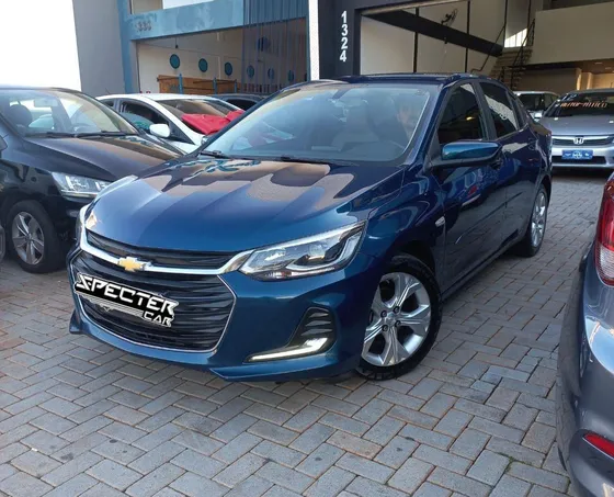 Chevrolet Onix Plus 10tat Pr1