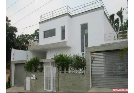 Vendo Casa 337,13m2 4h+s/3,5b+s/4p La Unión 6695