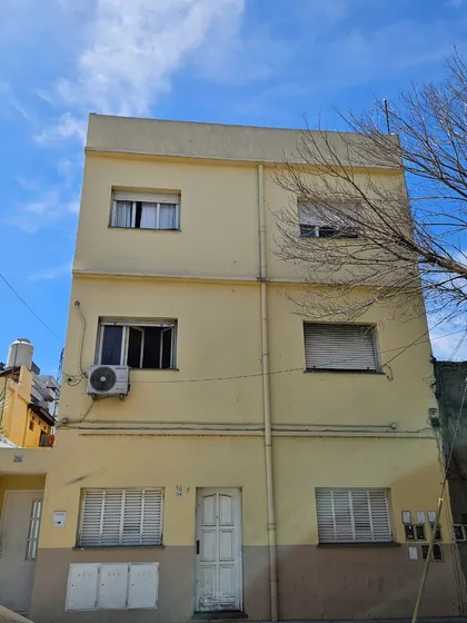 Venta En Block En Villa Maipu