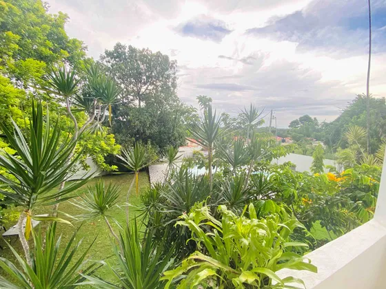 Casa En Venta En Arroyo Hondo Con Piscina Y Enorme Jardín