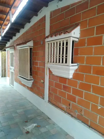Casa En Venta 180 Metros Calle Cerrada El Prado(ac)