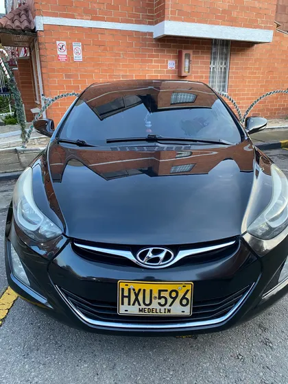 Hyundai Elantra 1.8 I35 Gls At