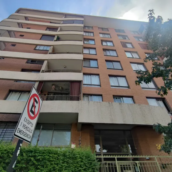 Edificio García Reyes (1 Est.) Vista Poniente Piso 2