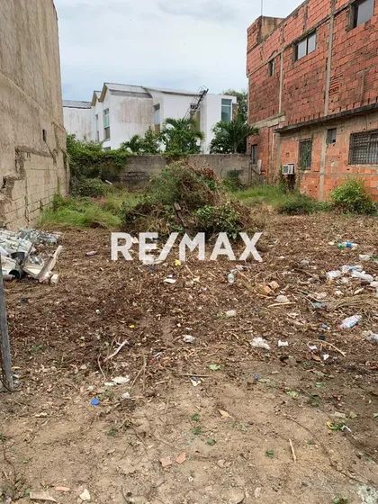 Terreno Con Excelente Ubicación En Pampatar, Maneiro, Isla De Margarita ¡oportunidad De Inversión! Cod: 1147