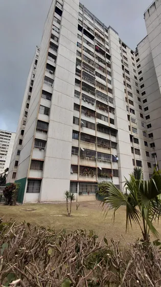 Excelente Apto Tipo Penhouse De 96 Mts 3 Hab 2 Baños 1 Puesto Cocina Gas Directo Transporte Publico Universidad Colegios Publico Y Pridos Iglesia Farmacia Ambulatorios Documentos Al Día