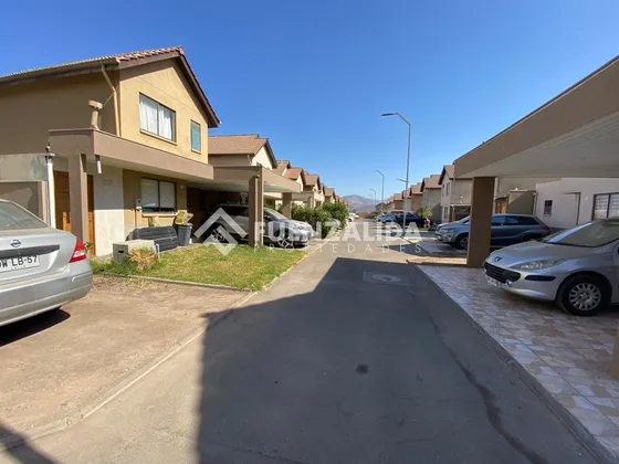 Casa Vendo 3d 3b Condominio Padre Hurtado