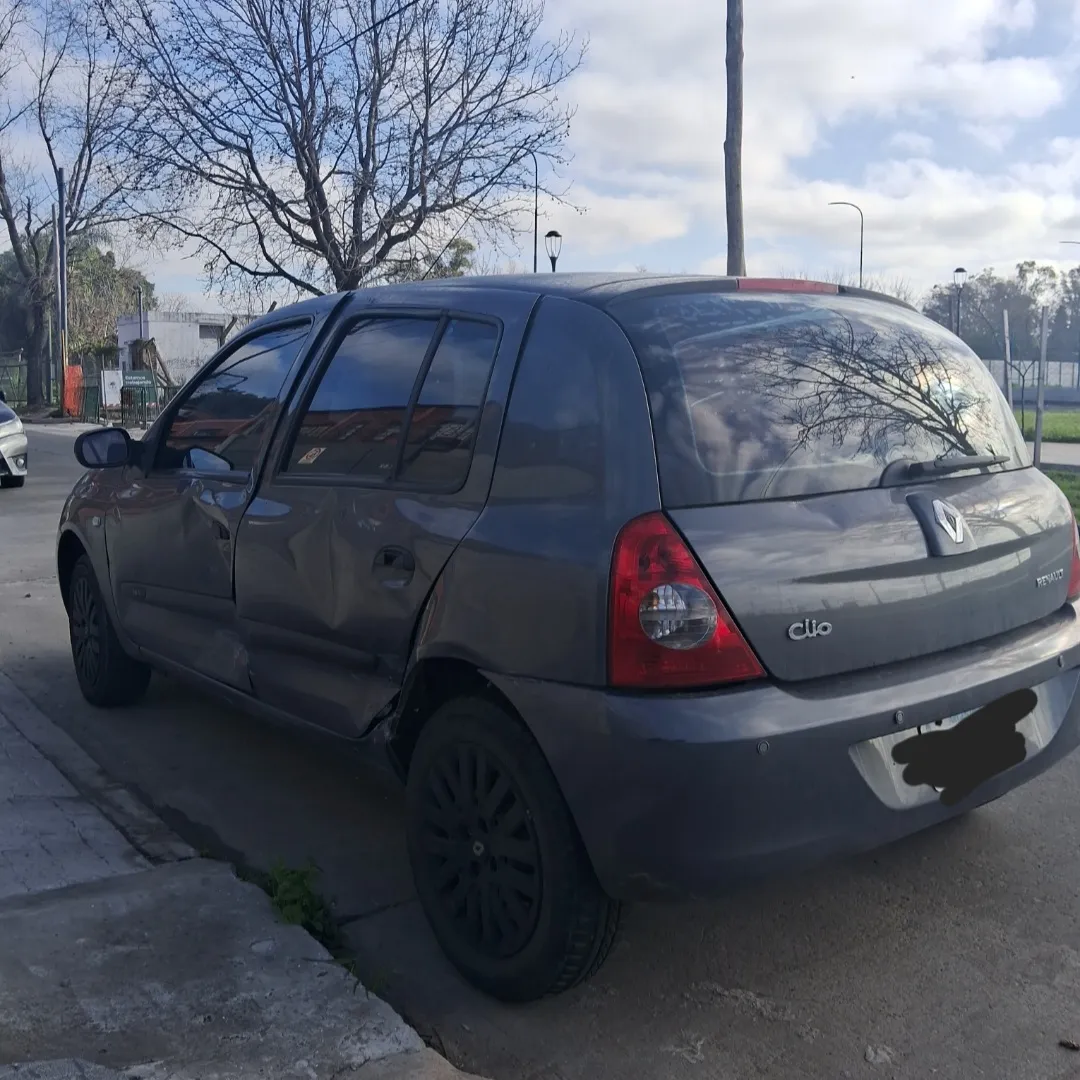 Renault Clio 1.2 Pack553997454783303682