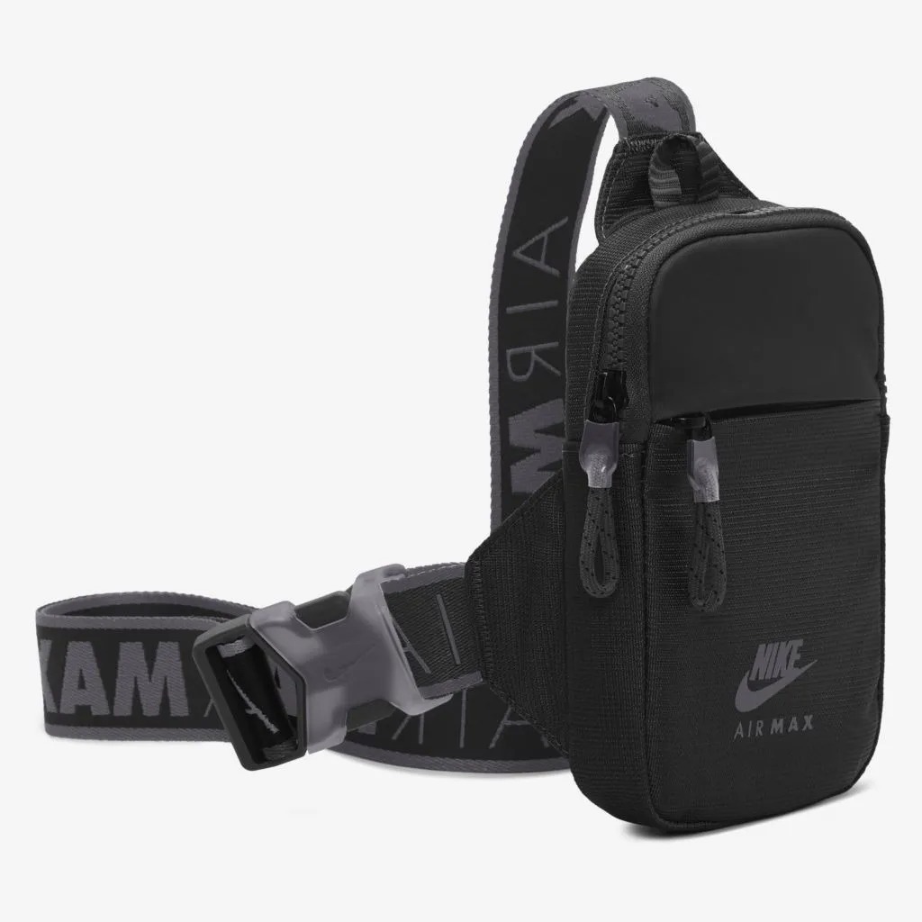 nike shoulder