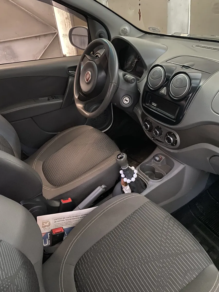 Fiat Palio 2015 1.0 Attractive Flex 5p — foto 5