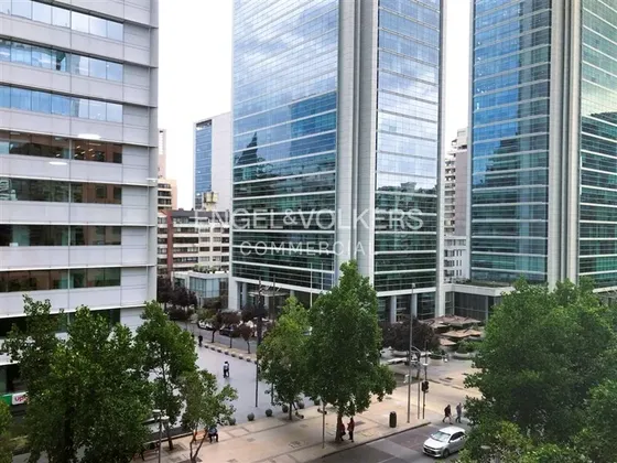 Arriendo Oficina 240 M2 Isidora Goyenechea / Magdalena