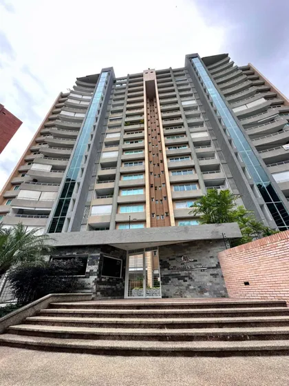 Exclusivo Apartamento Resd. Gran Madalay El Bosque Rp