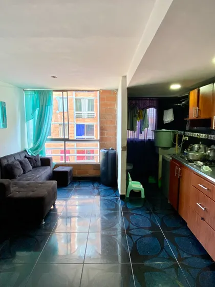 Apartamento En Venta En Medellín, En El Barrio Territorio Robledo - Piso 1