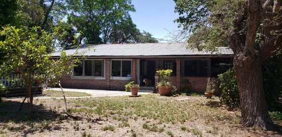Casa En Venta - 3 Dormitorios 1 Baño - Cochera - 7.186mts2 - Moreno
