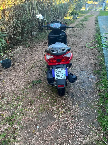 Yumbo Xb 4