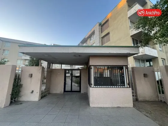 Arriendo Departamento 3 Dormitorios En Av.einstein