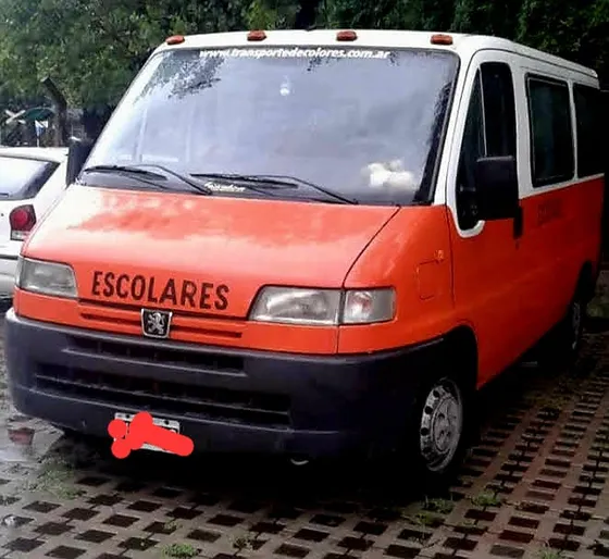 Peugeot Boxer 2.5 D Combi