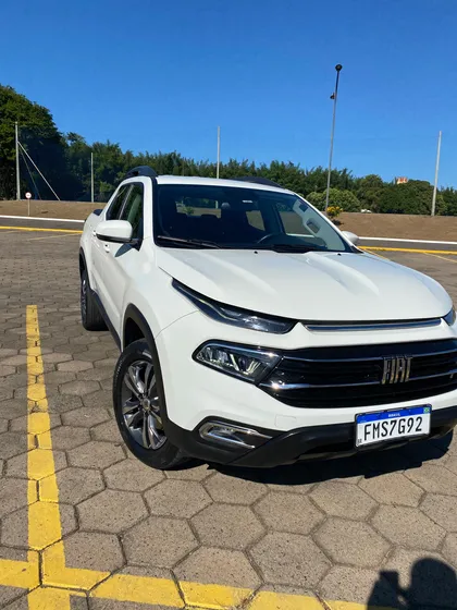 Fiat Toro 1.3 Freedom 16v Turbo Flex 4x2 Aut. 4p